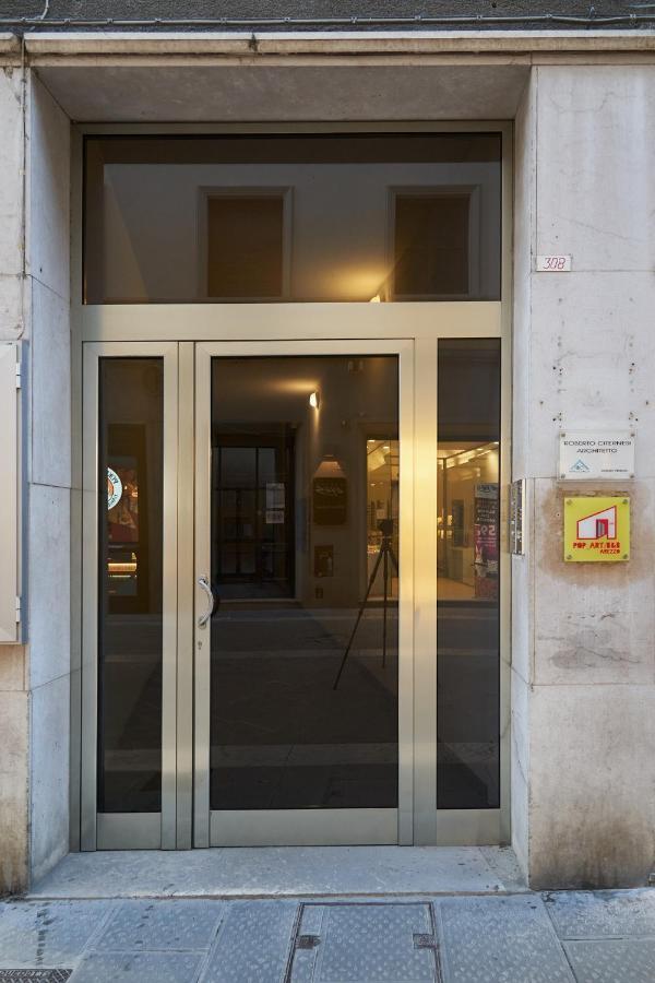 Pop_Art/B&B Corso Italia Ареццо Экстерьер фото
